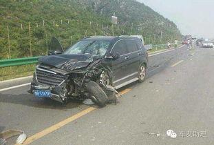 国产车撞德系车视频